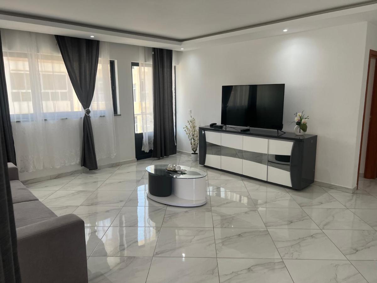 Residencial Santo Amaro Hotel *