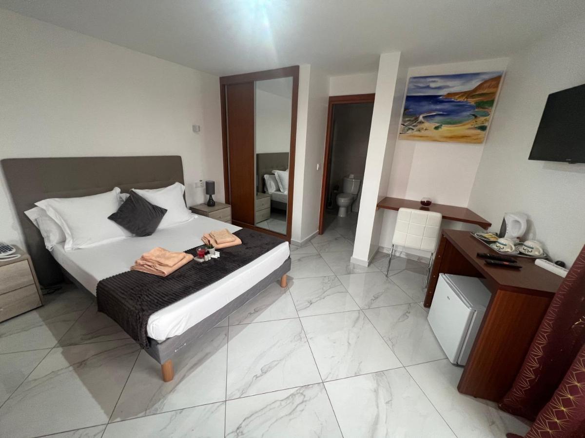 Residencial Santo Amaro Hotel *